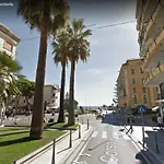 Mombello 50 - Center Apartman San Remo
