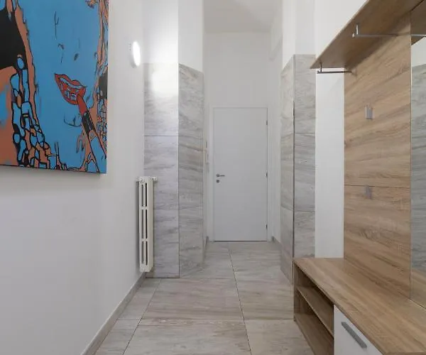 Apartamento Mombello 50 - Center