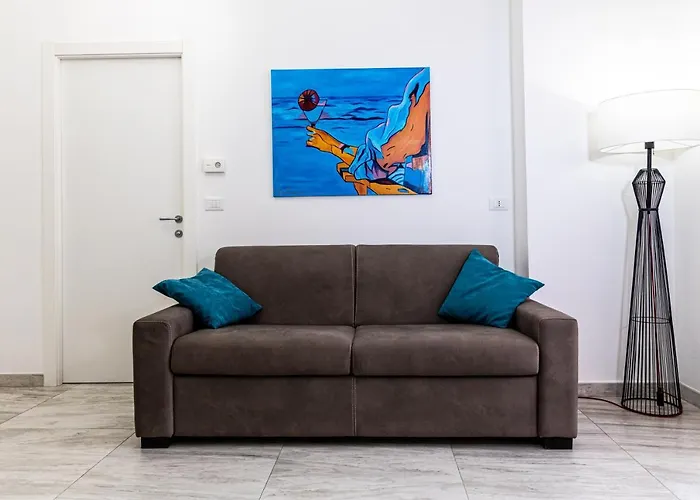 Mombello 50 - Center * סנרמו