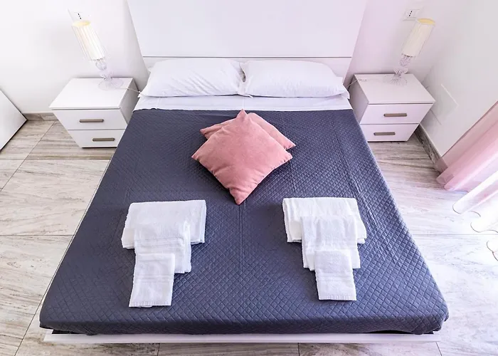 Mombello 50 - Center *